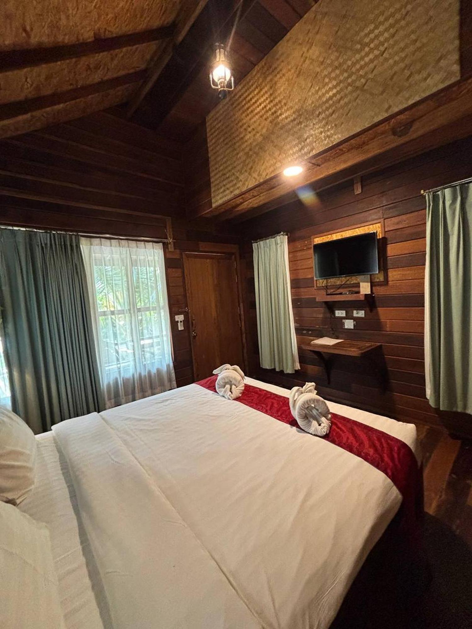 Boutique Village Hotel Ao Nang Екстериор снимка