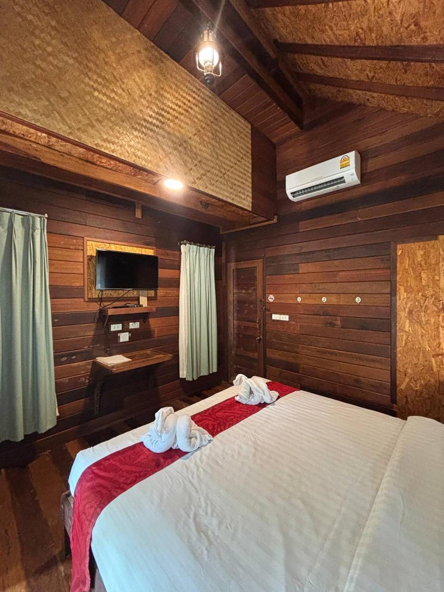Boutique Village Hotel Ao Nang Екстериор снимка